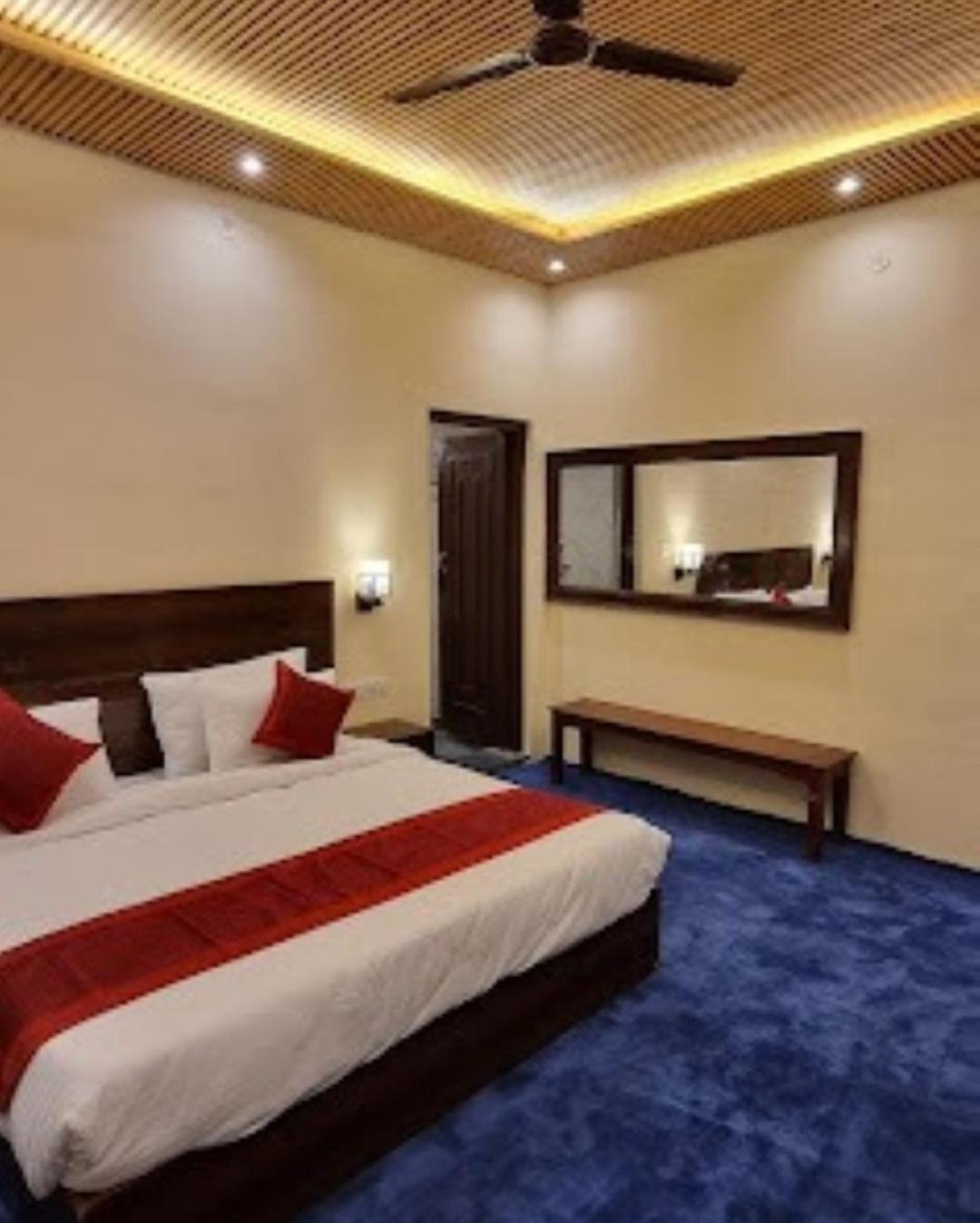 Отель Kashi Retreat , Dewar Gupta Kashi Экстерьер фото